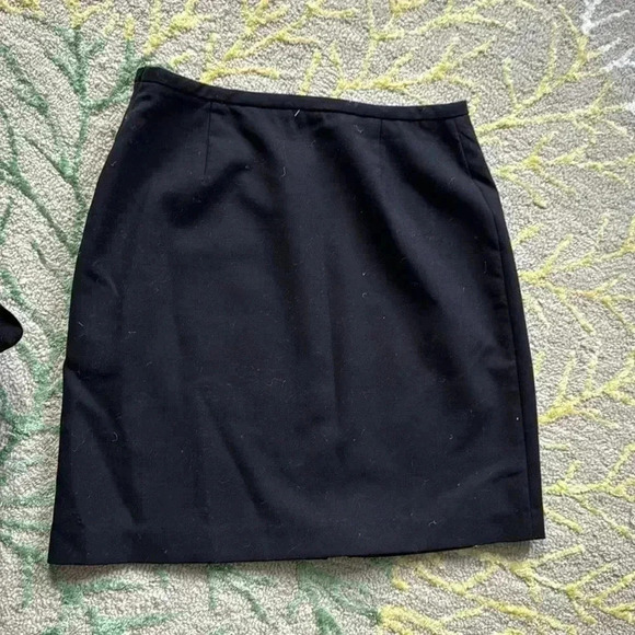 J McLaughlin, front zipper retro black mini pencil skirt 10 - Picture 4 of 6